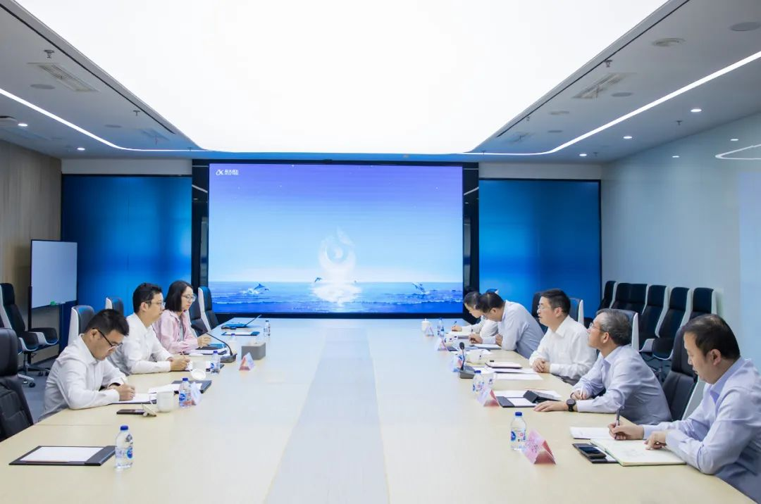 筑牢数据底座 共育产业生态——集团主要领导深入调研数据科技企业，助推上海信息服务高质量发展